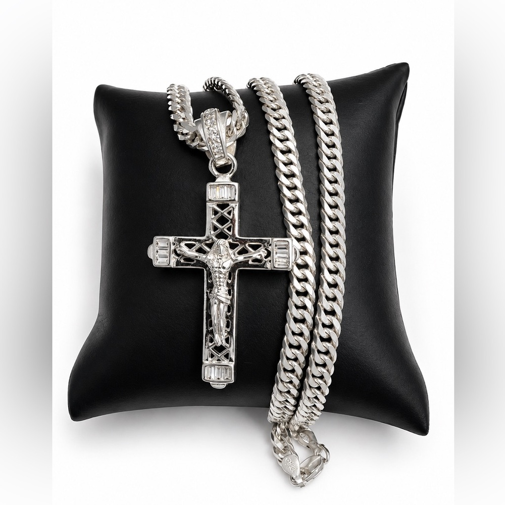 925 Sterling Silver Crucifix Cross Cuban Link Chain Men’s Necklace 22”